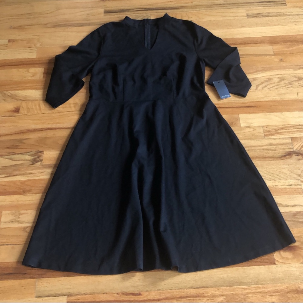 NWT ELOQUII Black V-Nevk A-Line Dress 16 - Picture 4 of 8